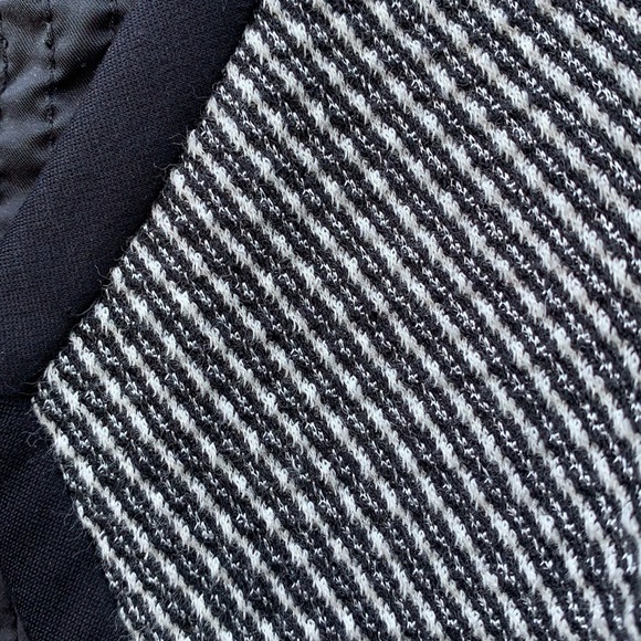 Theory Black and White Drape Front Open Blazer 8 - Picture 7 of 13